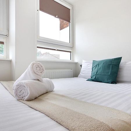 Hill House Holiday Apartments Борнмут Екстер'єр фото