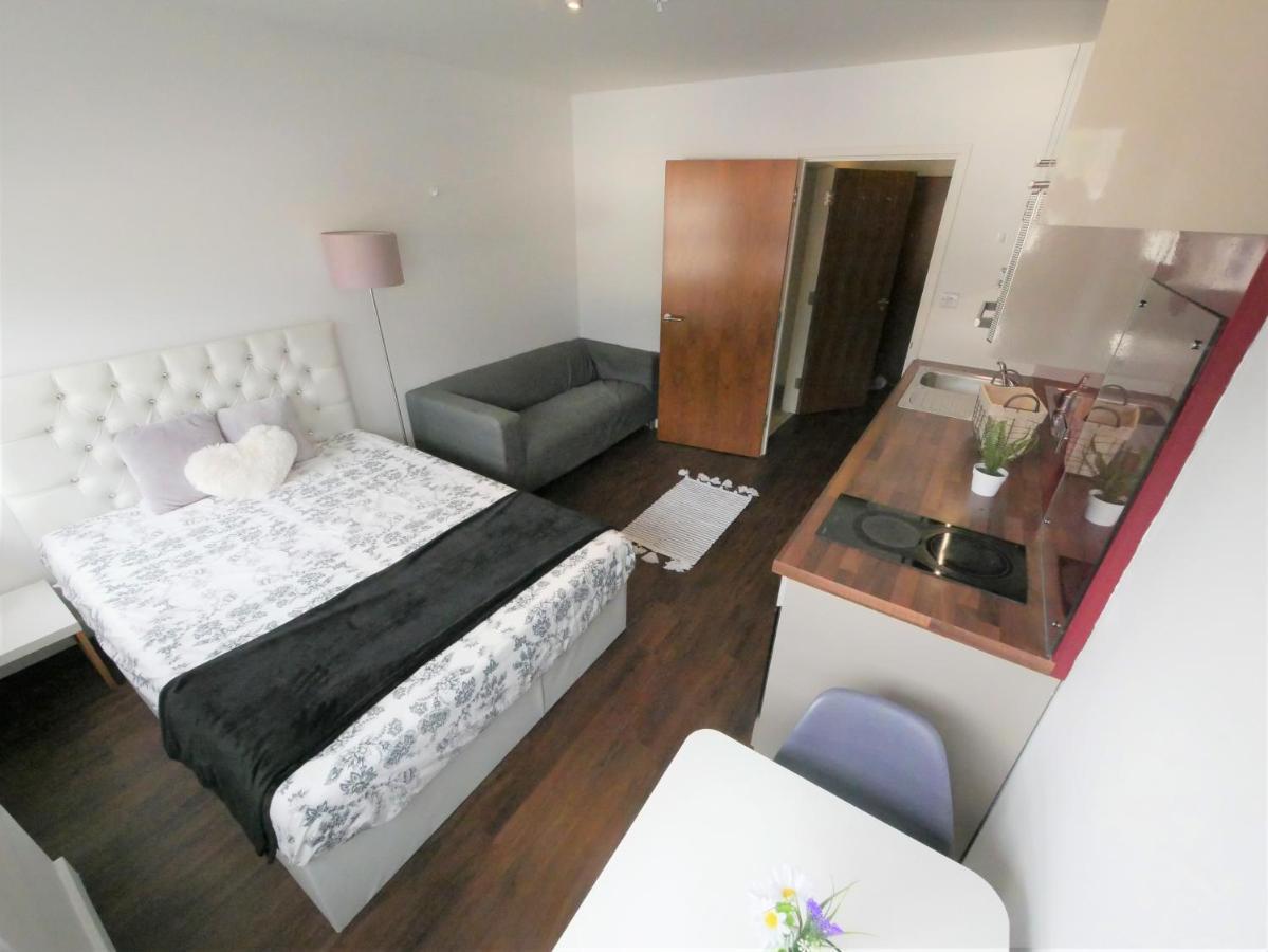 Hill House Holiday Apartments Борнмут Екстер'єр фото
