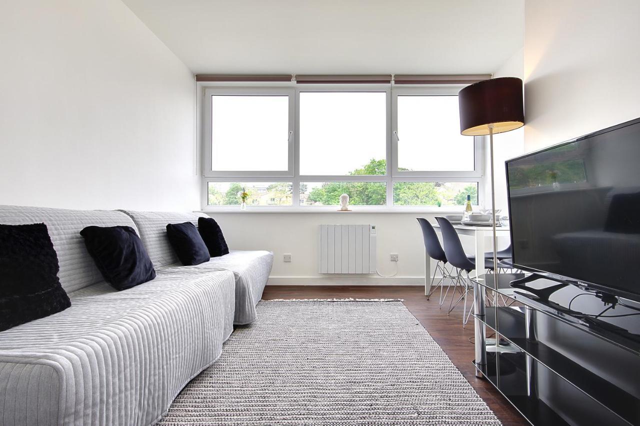 Hill House Holiday Apartments Борнмут Екстер'єр фото