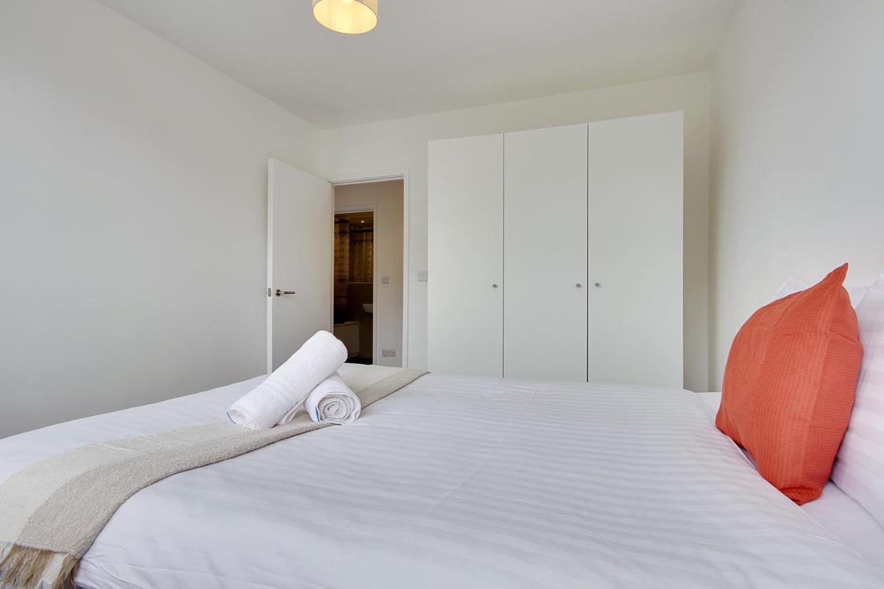 Hill House Holiday Apartments Борнмут Екстер'єр фото