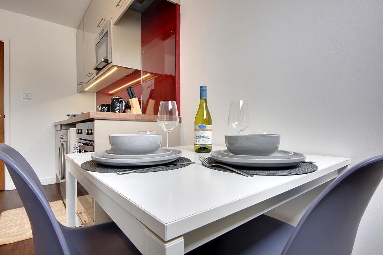 Hill House Holiday Apartments Борнмут Екстер'єр фото