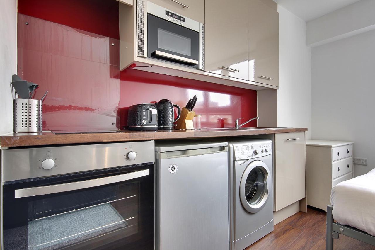 Hill House Holiday Apartments Борнмут Екстер'єр фото