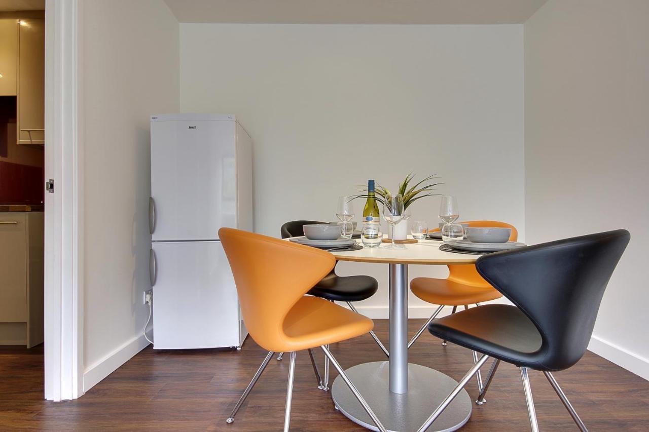 Hill House Holiday Apartments Борнмут Екстер'єр фото
